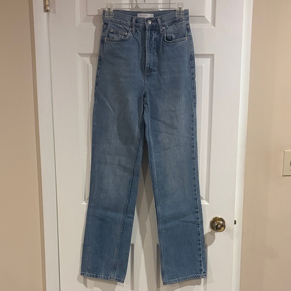 Topshop Denim - Topshop Kort Women's Light Blue Denim Jeans size 26x32‎